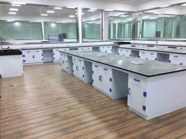 pp實驗臺.jpg